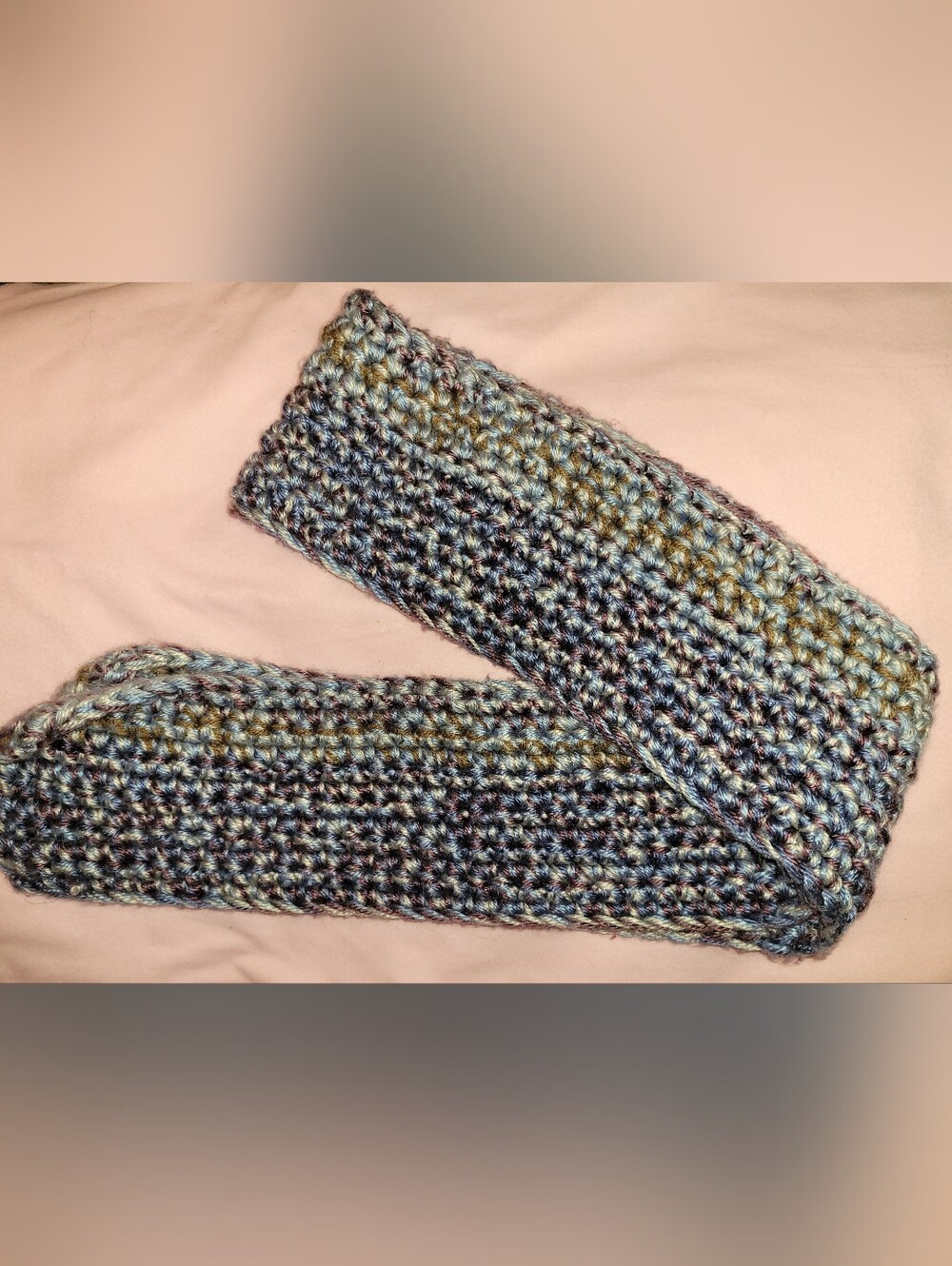 57×5 Handcrafted Multicolor Women's Thick Crochet Scarf - Cozy Blue/Green Blend
